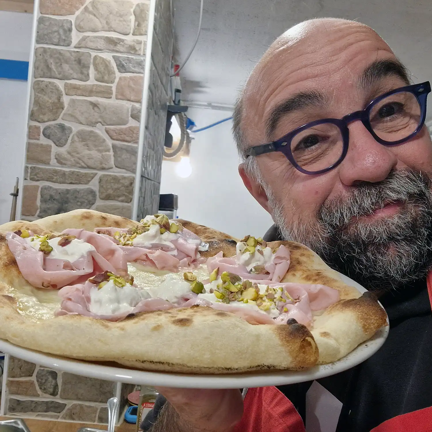 La Pizza con Mortadella